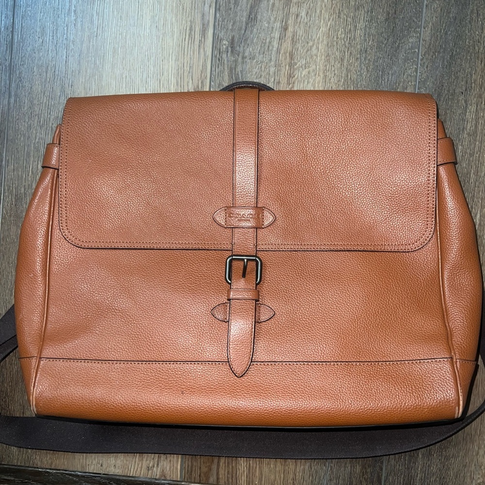 Coach Hudson Leather Messenger Bag - Picture 9 of 9